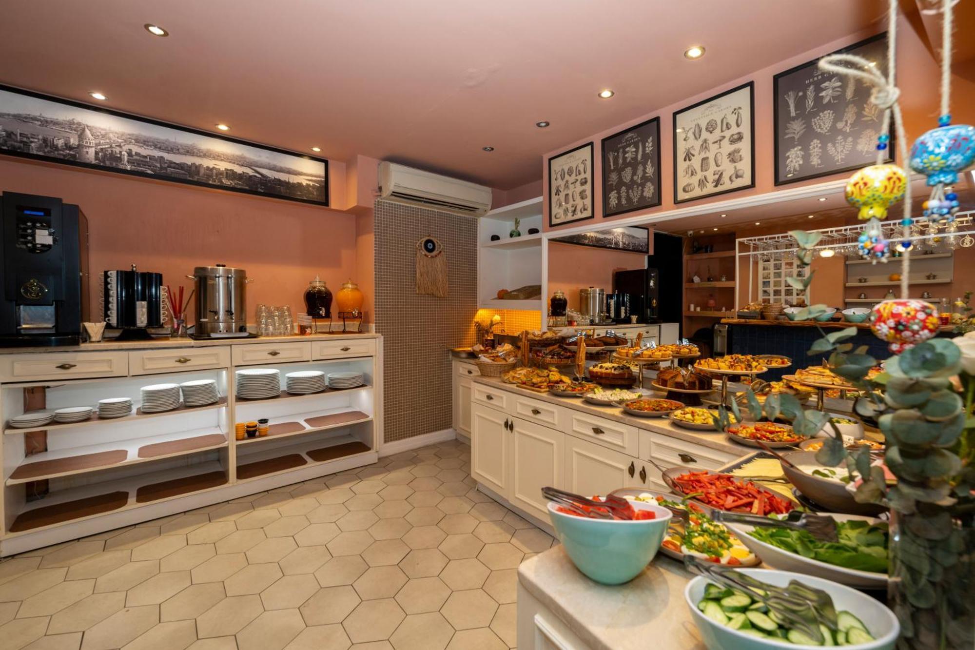 Hotel Raymond Blue Istanbul